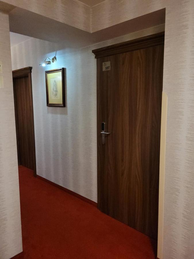 Virgo B&B Biznes 루미아 외부 사진