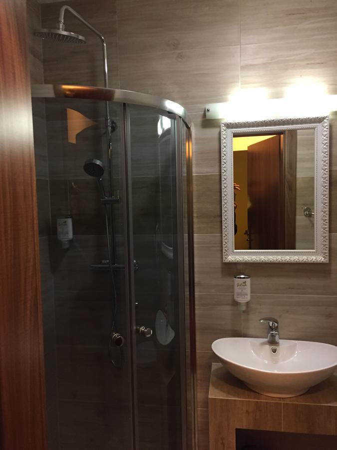 Virgo B&B Biznes 루미아 외부 사진